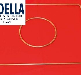 QUADRATO IN ACCIAIO 40X30X6