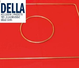 QUADRATO IN ACCIAIO 40X30X6